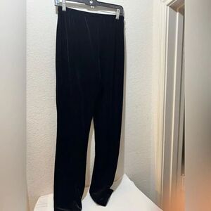 Chicos velour pants Chicos size 0 R USA size 4-6 Reg